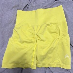 Oner Active Effortless Seamless Shorts Yellow